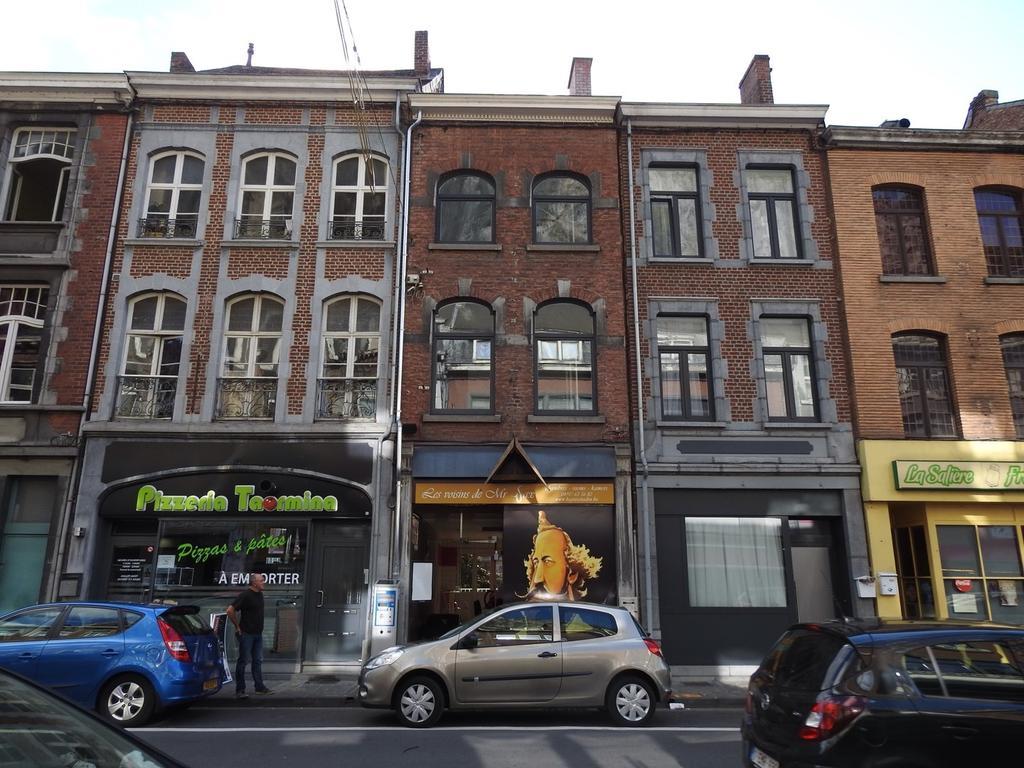 Les Voisins De Mr Sax Otel Dinant Dış mekan fotoğraf