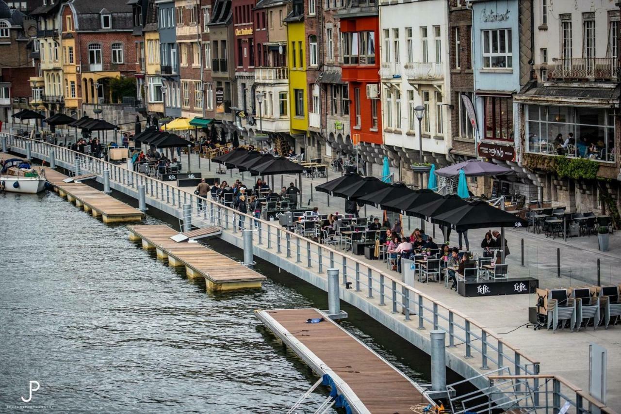 Les Voisins De Mr Sax Otel Dinant Dış mekan fotoğraf